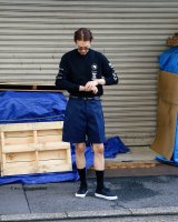 【RATS】各種レターグラフィックを散りばめた"MC L/S TEE"