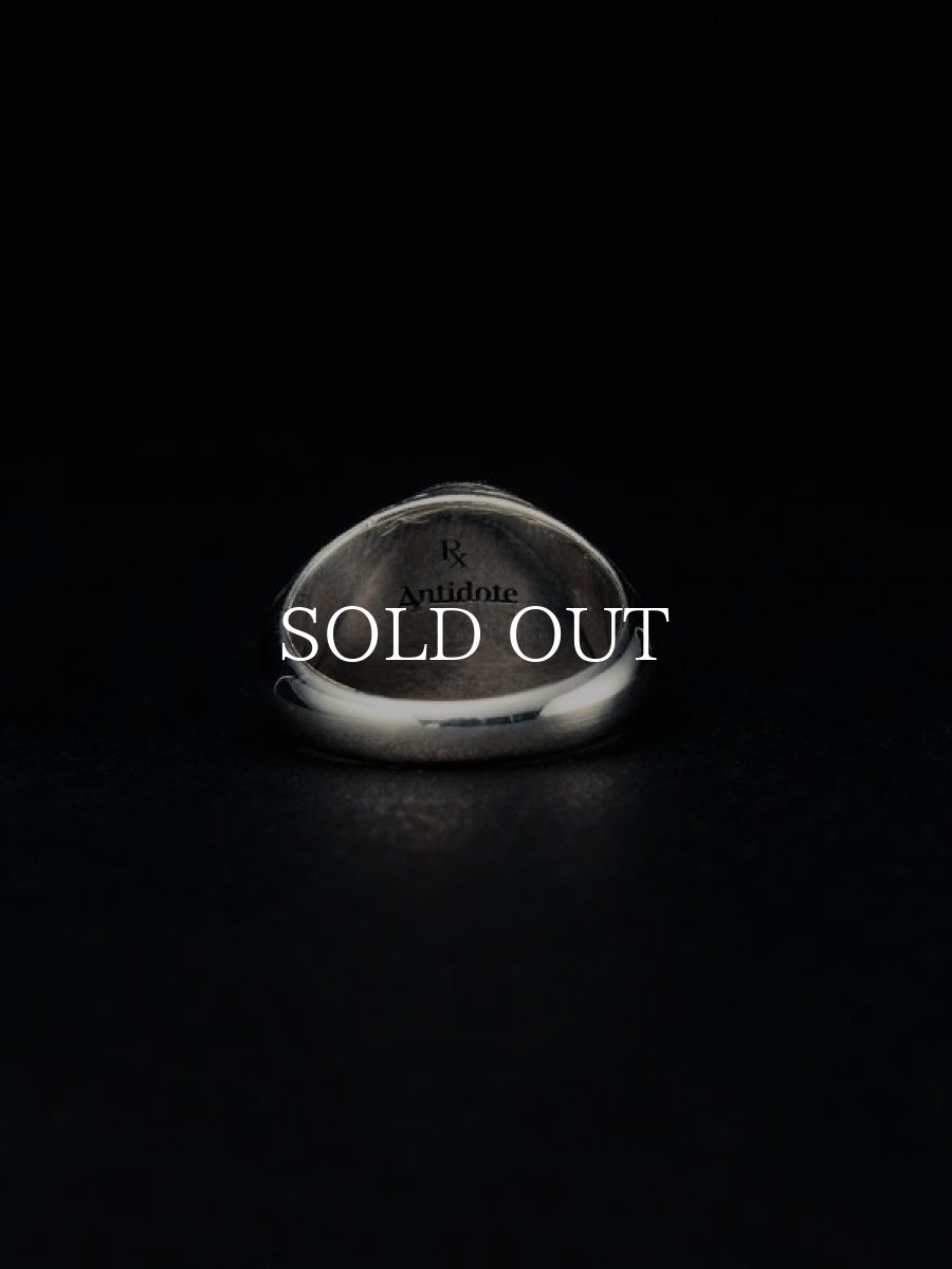 画像2: ANTIDOTE BUYERS CLUB  Signet Engraved Ring (Silver) (2)