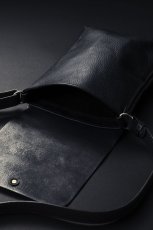 画像2: ANTIDOTE BUYERS CLUB   Leather Shoulder Bag (Black) (2)