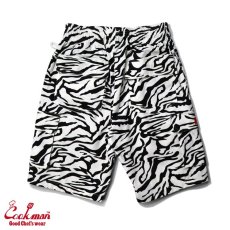 画像2: COOKMAN  Chef Pants Short Cargo Zebra (White) (2)