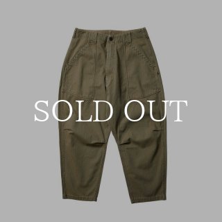 Liberaiders GARMENTDYED HERRINGBONE PANTS (BEIGE) 717042201