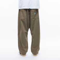 画像4: Liberaiders  GARMENTDYED HERRINGBONE PANTS (BEIGE) (4)