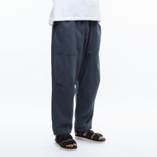 画像8: Liberaiders  GARMENTDYED HERRINGBONE PANTS (CHARCOAL) (8)