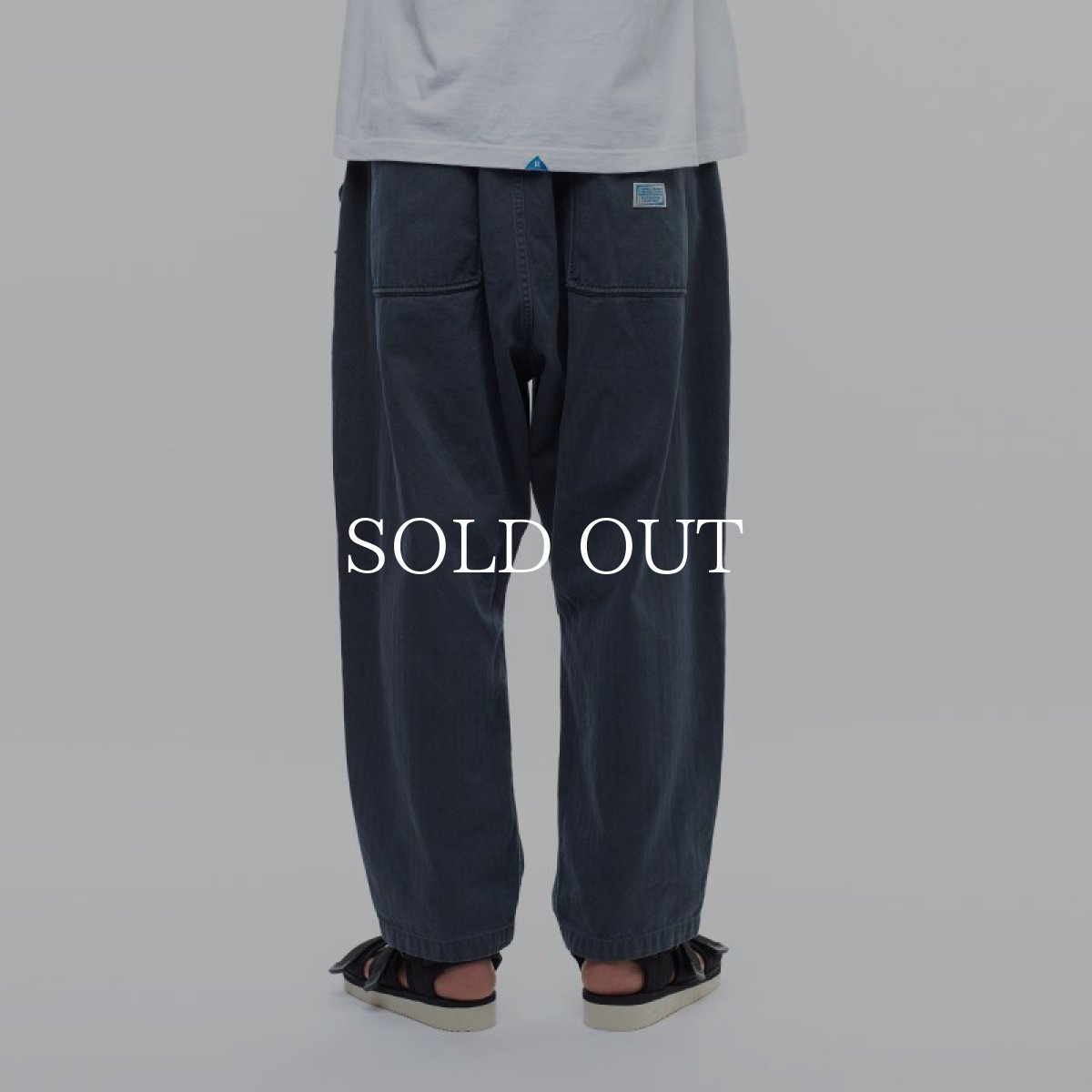 画像10: Liberaiders  GARMENTDYED HERRINGBONE PANTS (CHARCOAL) (10)