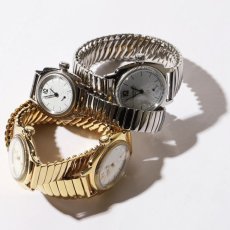 画像3: VAGUE WATCH CO.  Coussin 12 Extension (Gold) (3)