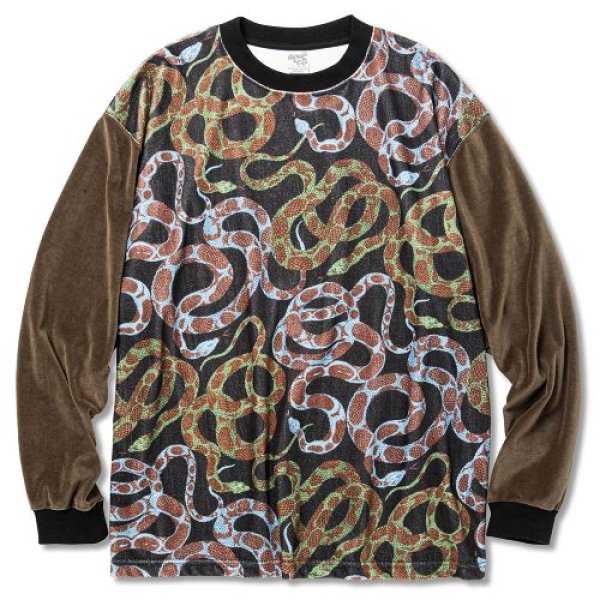 CALEE Allover snake pattern drop shoulder velour cutsew Type