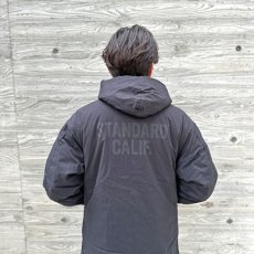 画像4: STANDARD CALIFORNIA  SD Reversible Army Hood Coat (Black) (4)