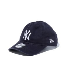 画像1: NEW ERA  9TWENTY クロスストラップ ウォッシュドコットン ニューヨーク・ヤンキース ネイビー × ホワイト (ネイビー) (1)