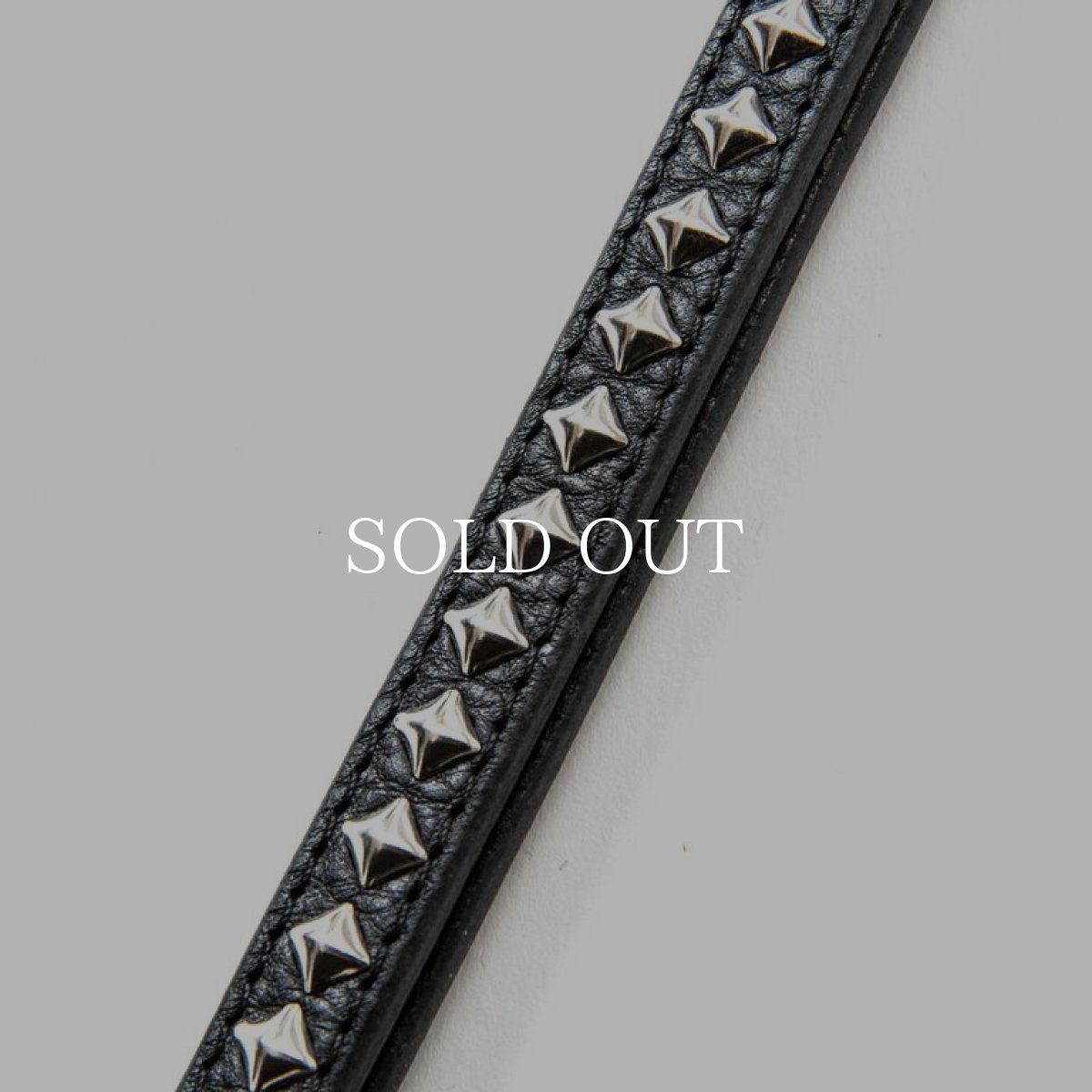 画像3: CALEE  Studs leather neck strap (Black) (3)