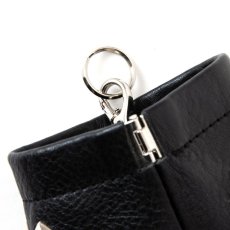 画像5: CALEE  Studs leather internal flex frame type multi pouch (Black) (5)