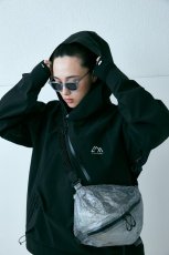 画像2: CMF OUTDOOR GARMENT  SLASH SHELL COEXIST (BLACK) (2)