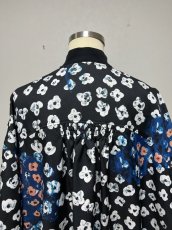 画像4: KIDILL  MA-1 JACKET - TEXTILE DESIGN BY MAYA SHIBASAKI (BLACK FLOWER) (4)