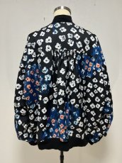 画像2: KIDILL  MA-1 JACKET - TEXTILE DESIGN BY MAYA SHIBASAKI (BLACK FLOWER) (2)