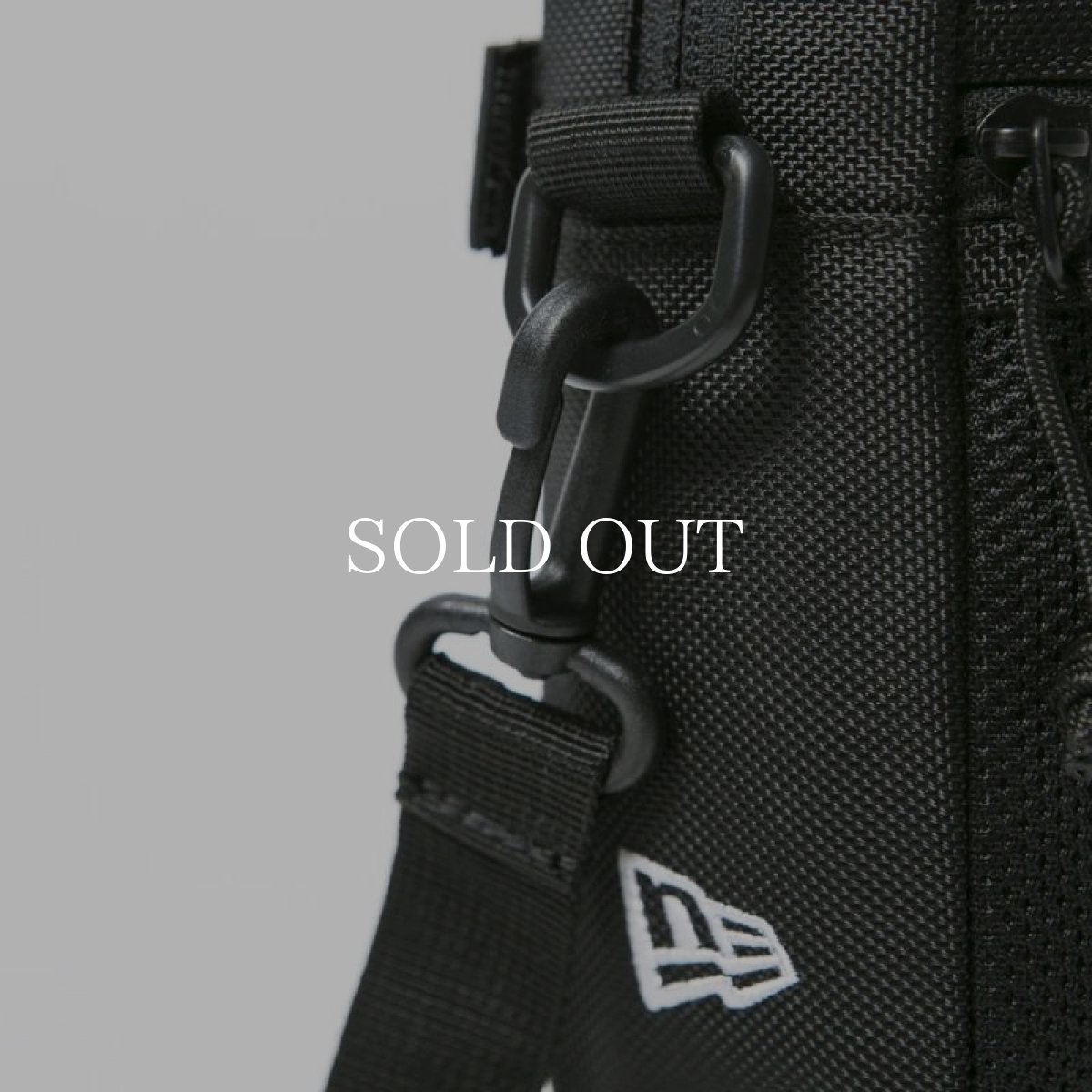 画像9: NEW ERA  ショルダーポーチ 1.7L (9)