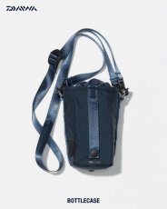 画像2: DAIWA LIFESTYLE  BOTTLE CASE/M (NAVY) (2)