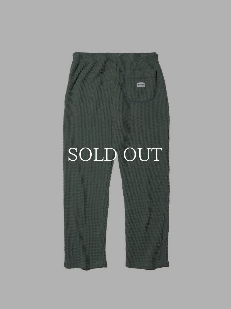 画像2: RADIALL  BIG WAFFLE - SWEATPANTS (Sage Green) (2)