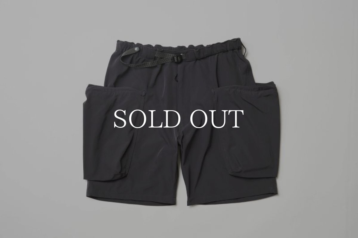 画像1: CMF OUTDOOR GARMENT  ACTIVITY SHORTS (CHARCOAL) (1)