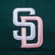画像4: NEW ERA  9TWENTY MLB Pink Pack サンディエゴ・パドレス ダークグリーン ピンクアンダーバイザー (ダークグリーン) (4)