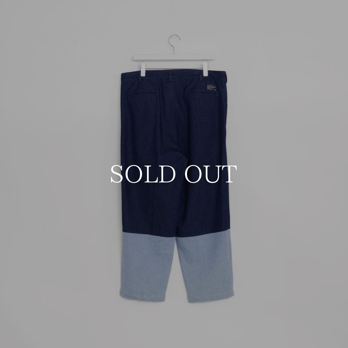 画像2: APPLEBUM  Denim Bicolor Pants (Navy/Blue) (2)