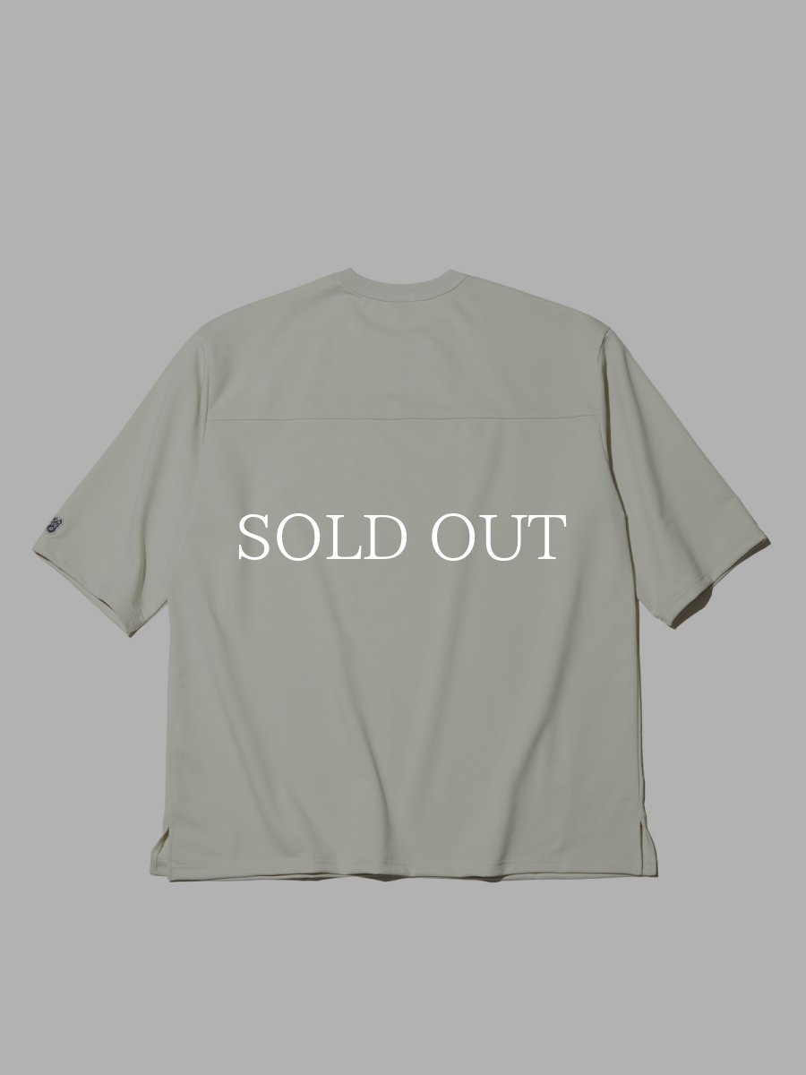 画像2: RADIALL  HOOD CITY - CREW NECK T-SHIRT 3/4SLEEVE (Ivory) (2)