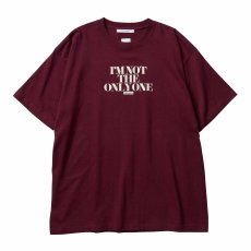 画像1: Liberaiders  I’M NOT THE ONLY ONE TEE (BURGUNDY) (1)