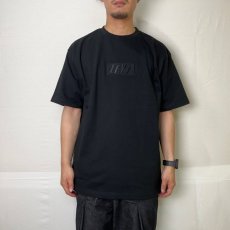 画像3: LFYT  TONAL LFYT BOX LOGO TEE (BLACK) (3)