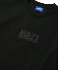 画像2: LFYT  TONAL LFYT BOX LOGO TEE (BLACK) (2)