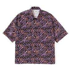 画像1: CALEE  Animal type pattern drop shoulder S/S shirt (Dark Purple) (1)