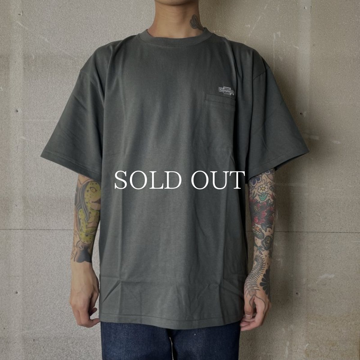 画像4: RADIALL  BOWTIE-CREW NECK T-SHIRT S/S (Ink Black) (4)