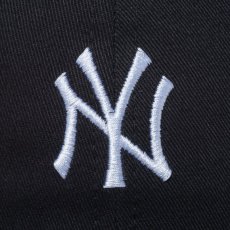 画像5: NEW ERA  9TWENTY MLB Side Logo ニューヨーク・ヤンキース ミニロゴ (ブラック) (5)