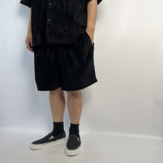 画像3: COOTIE   Garment Dyed L/C Velvet 2 Tuck Easy Shorts (Black) (3)