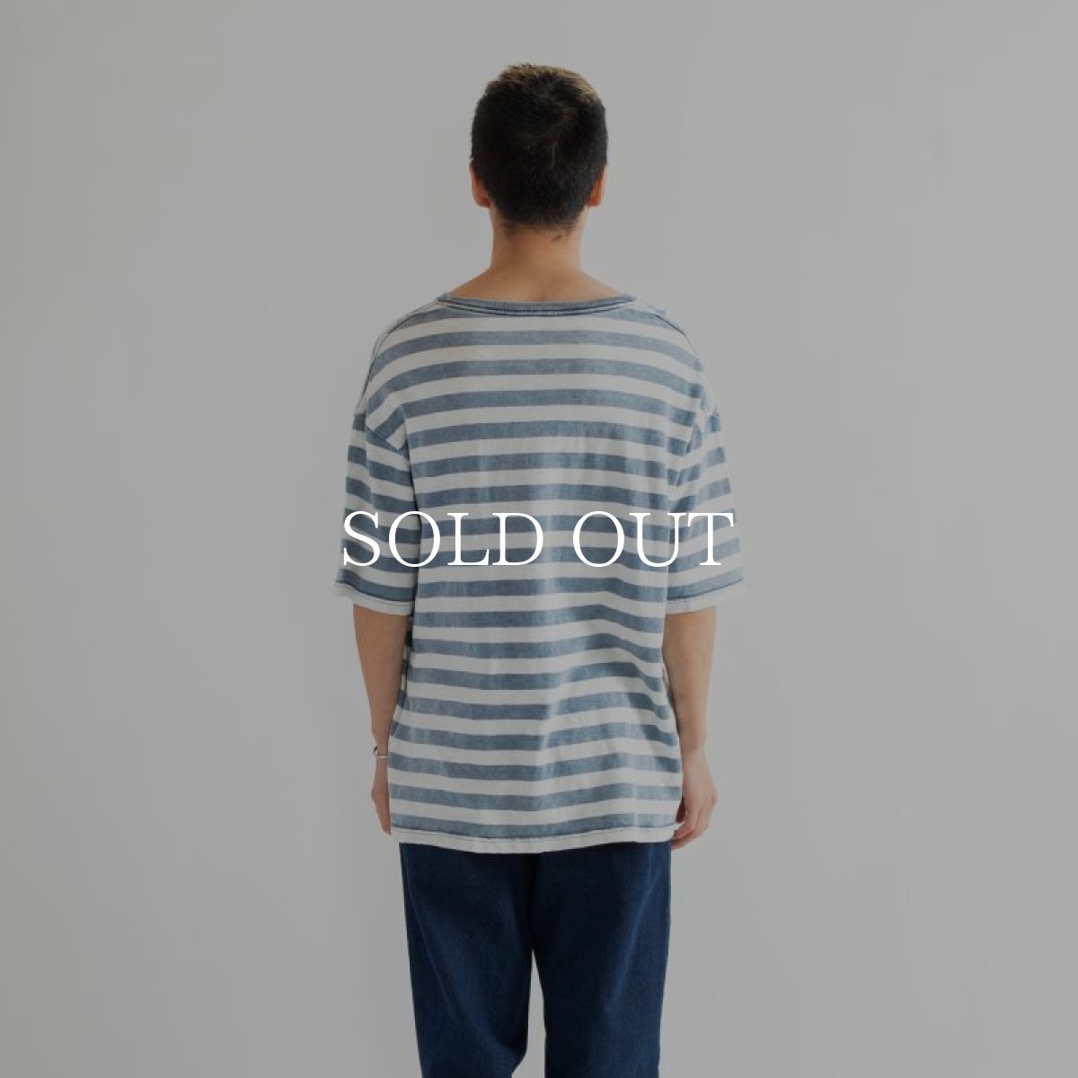 画像4: APPLEBUM  Bleach Indigo Border Pocket T-shirt (Light Blue Border) (4)