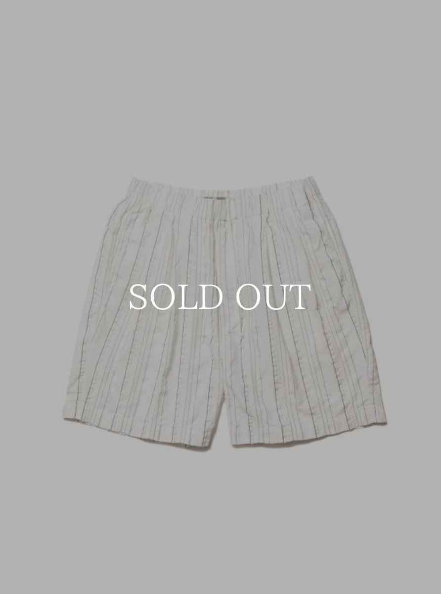 画像1: COOTIE   Stripe Sucker Cloth 2 Tuck Easy Shorts (White) (1)