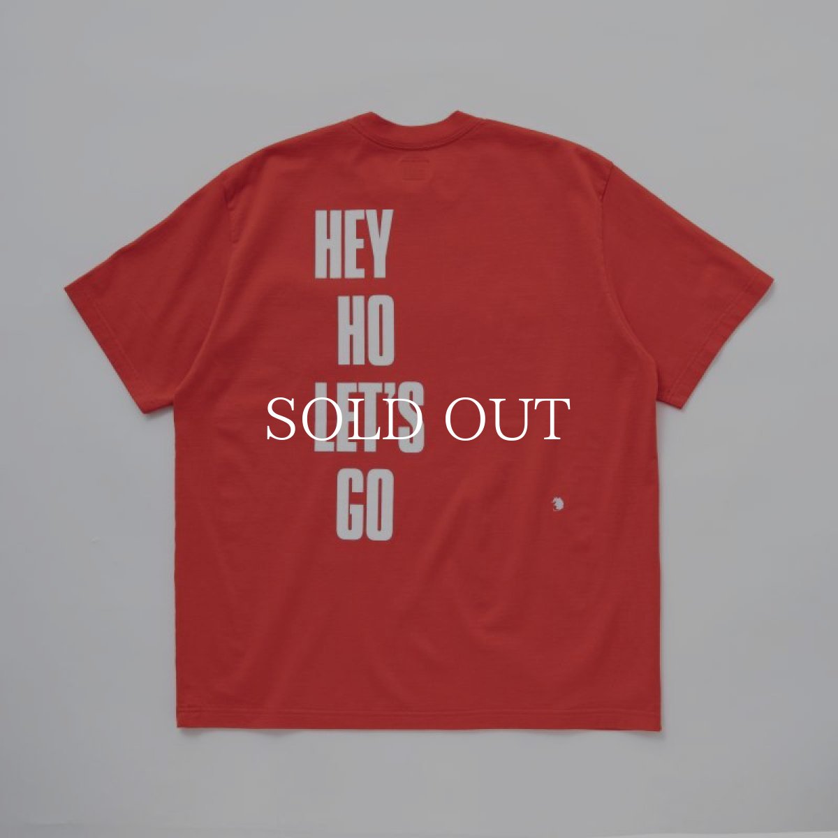 画像2: RATS  CIRCLE POCKET TEE (RED) (2)