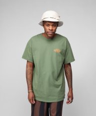 画像4: LFYT  VACATION CLUB HAMPTON TOUR TEE (OLIVE) (4)