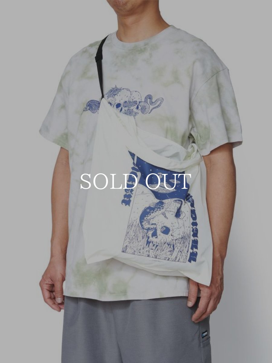 画像7: RADIALL  NAMAZU - PACKABLE TOTE BAG (White) (7)