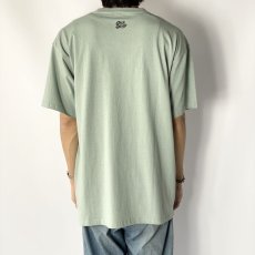 画像2: RADIALL  HEDONISM - CREW NECK T-SHIRT S/S (Sage Green) (2)