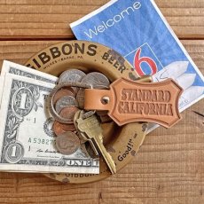 画像6: STANDARD CALIFORNIA  Button Works × SD Shield Logo Key Holder (Light Brown) (6)