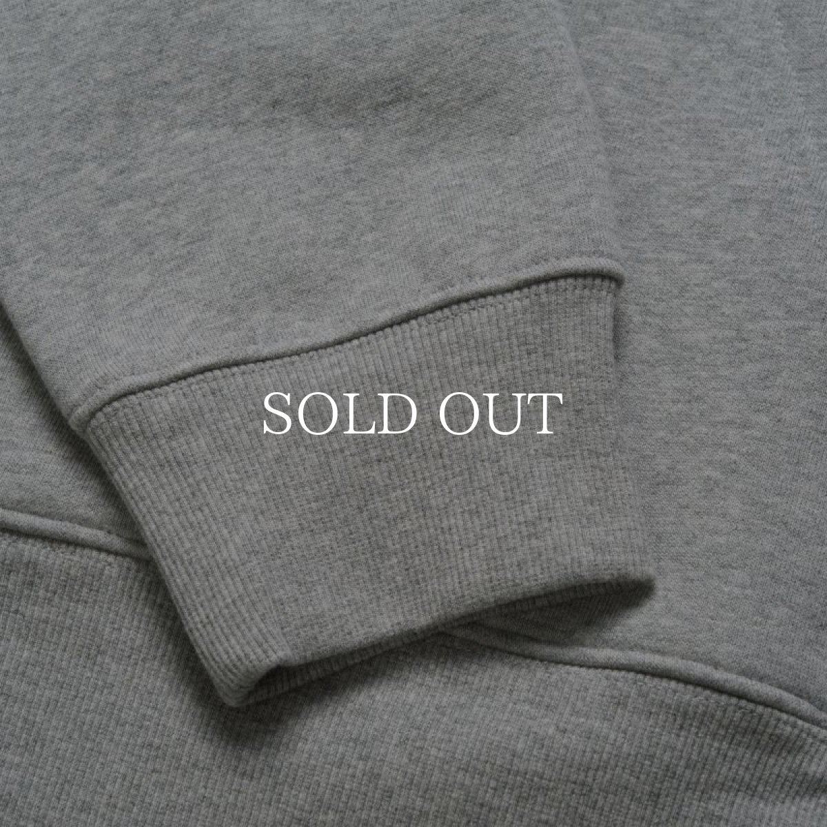 画像7: CARHARTT WIP  CHASE NECK ZIP SWEATSHIRT (Grey Heather / Gold) (7)