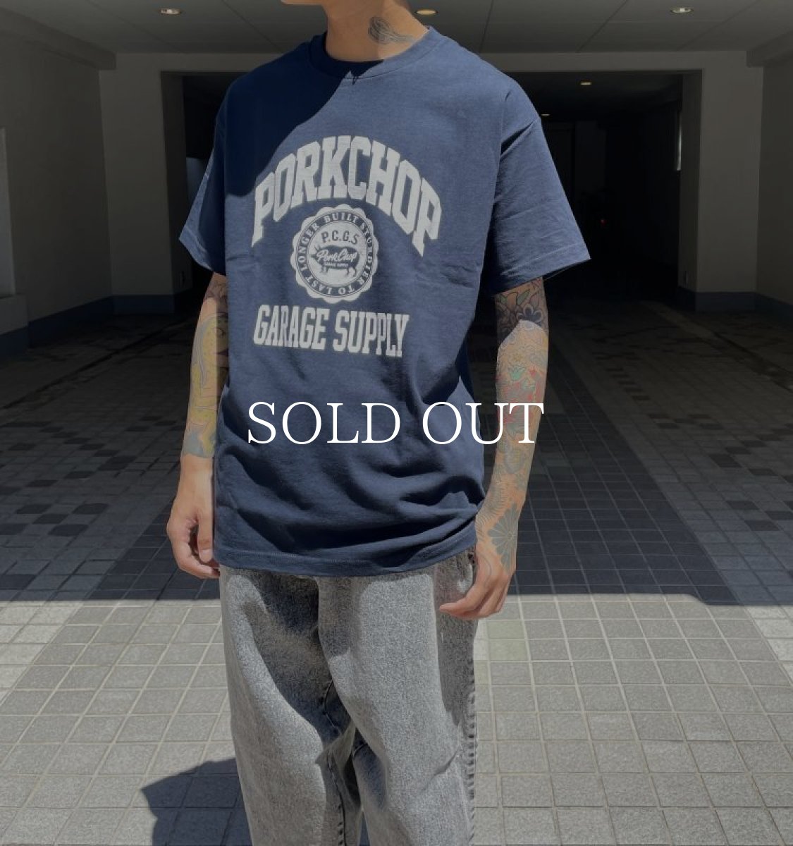 画像5: PORKCHOP GARAGE SUPPLY  2nd COLLEGE TEE (CREAM) (5)