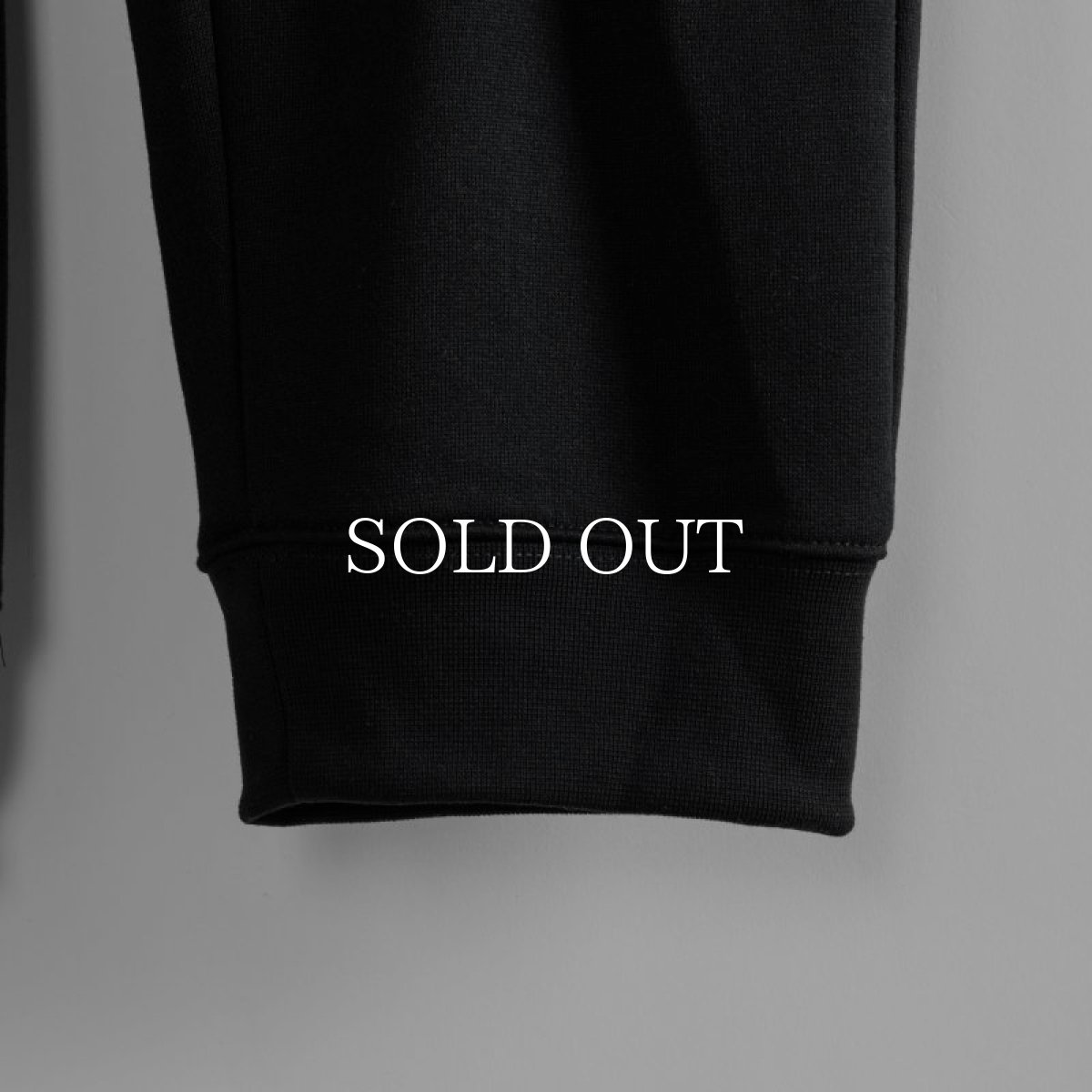 画像16: APPLEBUM  Room Wear Setup (Black) (16)