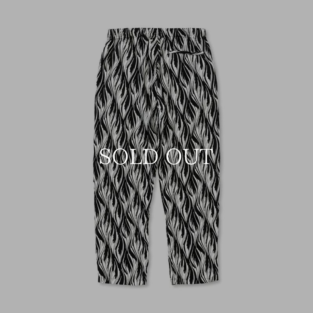 画像2: CALEE  FEATHER PATTERN EASY TROUSERS (Black) (2)