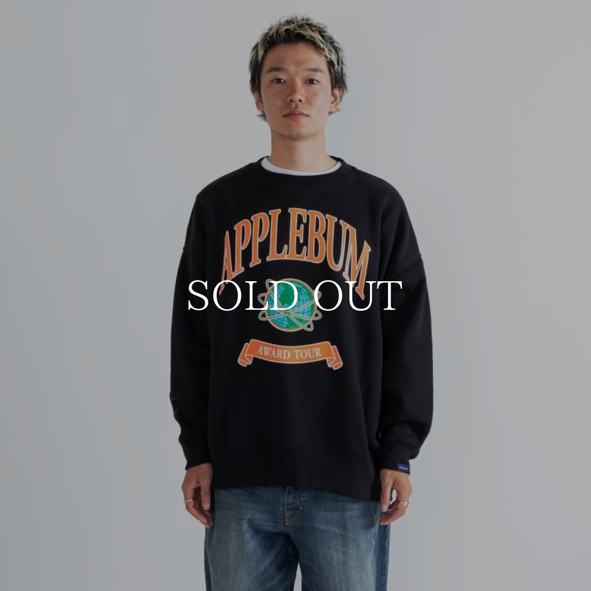 画像2: APPLEBUM  College Logo Big Crew Sweat (Black) (2)