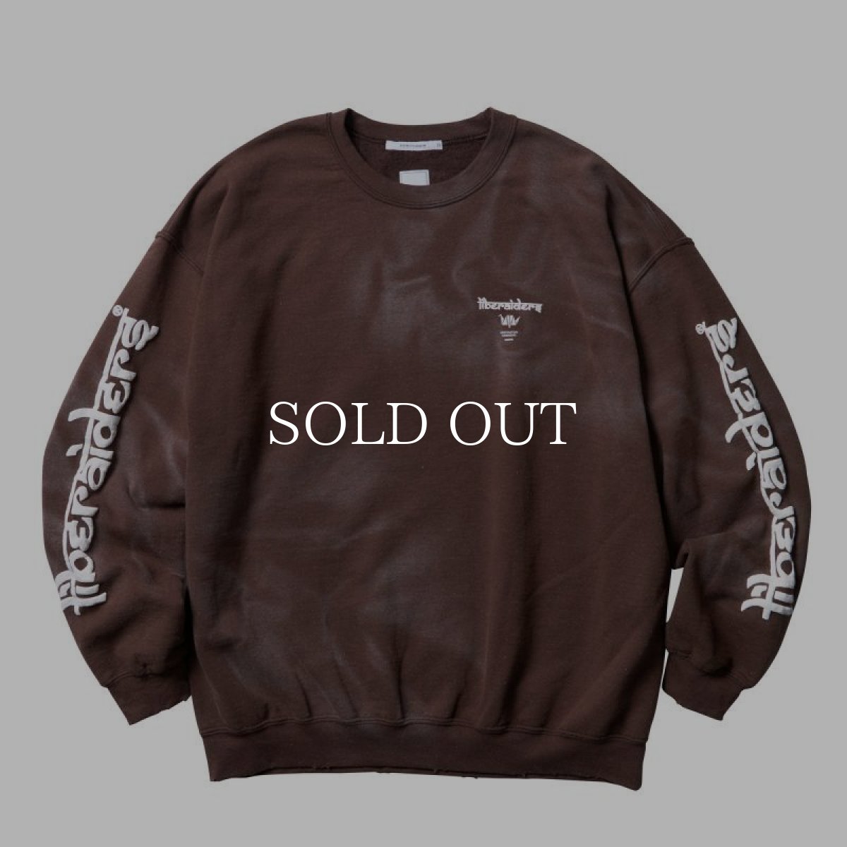 画像1: Liberaiders  LR SLEEVE LOGO VINTAGE CREWNECK (BROWN) (1)