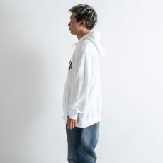 画像5: APPLEBUM  Pirates Logo Big Sweat Parka (White) (5)