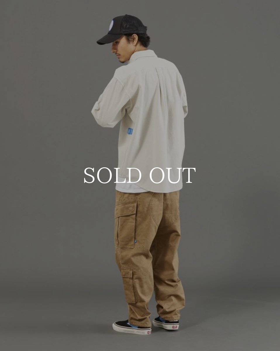 画像14: Liberaiders  GARMENT DYED OXFORD SHIRT (WHITE) (14)