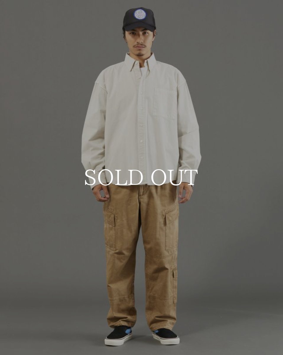 画像13: Liberaiders  GARMENT DYED OXFORD SHIRT (WHITE) (13)