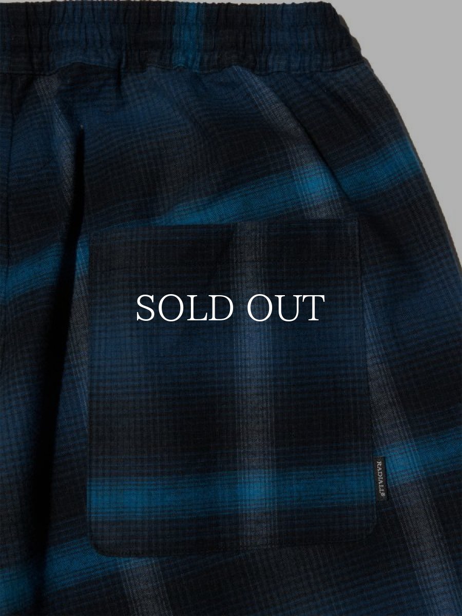 画像5: RADIALL  BOULEVARD - STRAIGHT FIT EASY PANTS (Navy) (5)