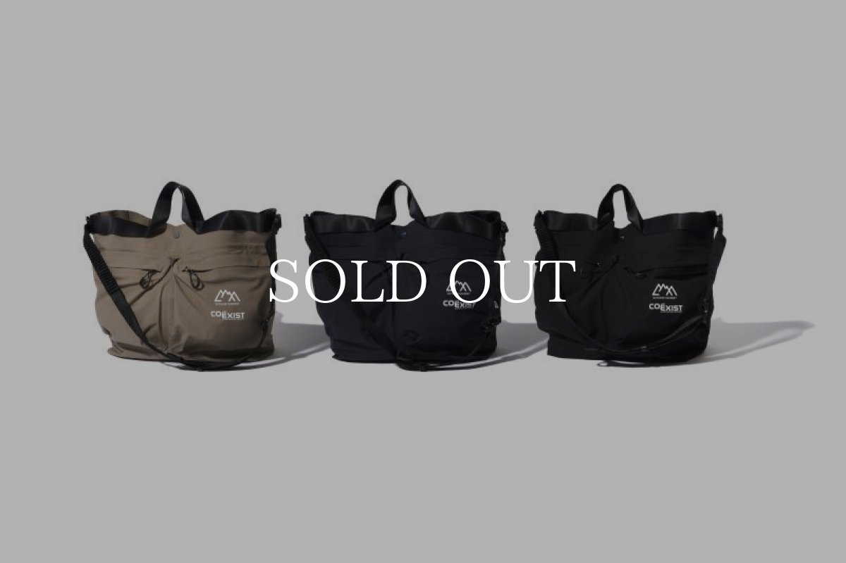 画像1: CMF OUTDOOR GARMENT  1 DAY TOTE COEXIST (BLACK) (1)