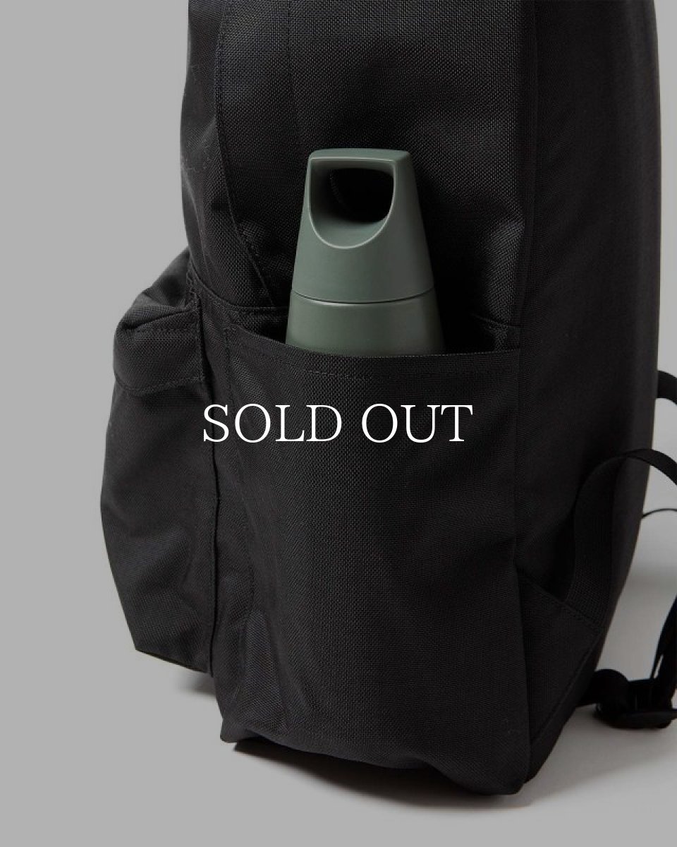 画像4: hobo  EVERYDAY BACKPACK NYLON OXFORD with COW LEATHER (BLACK) (4)